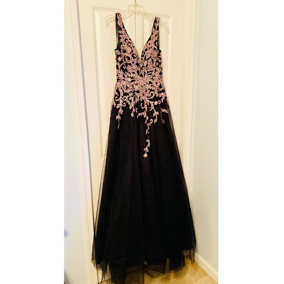 Jovani JVN 2302 Ballgown Prom Dress - Picture 4 of 7